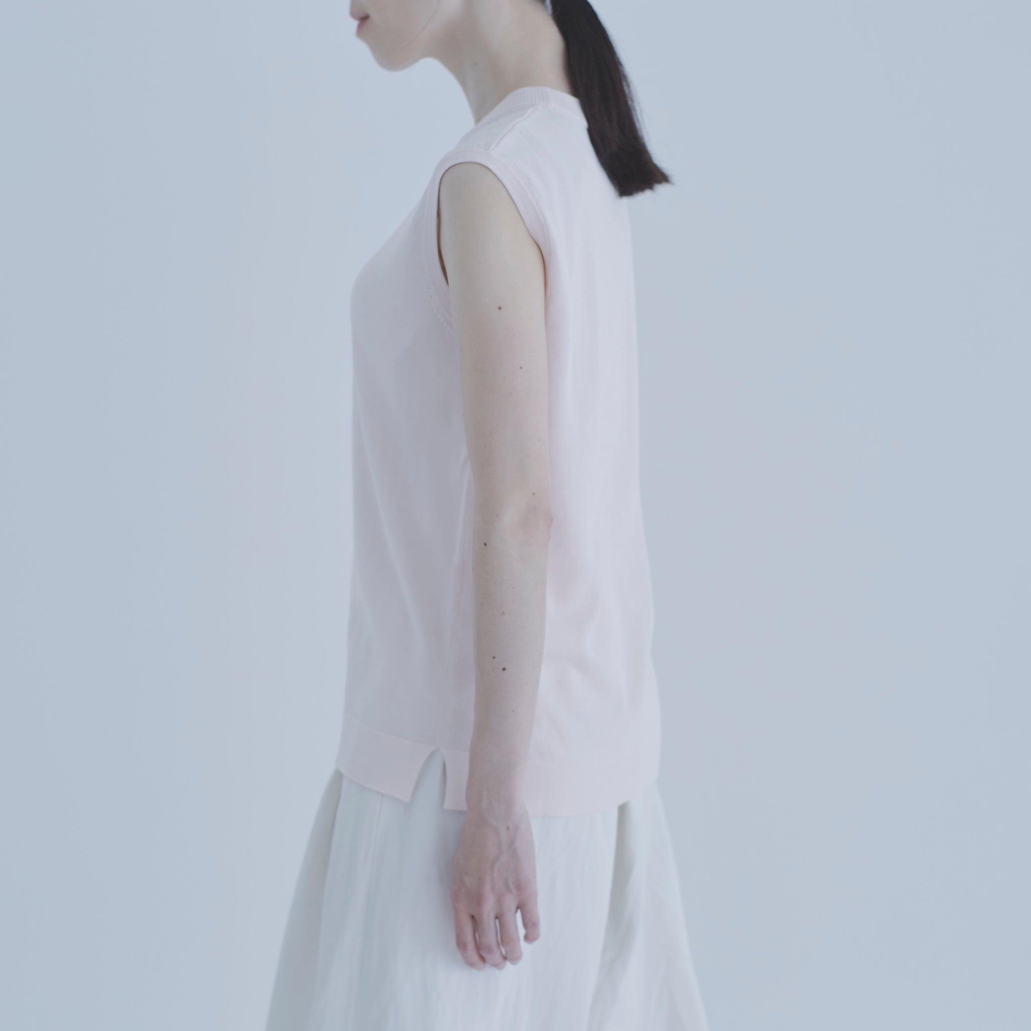 トップス torici ice no-sleeve sweater アイスノースリーブセーター – TORICI